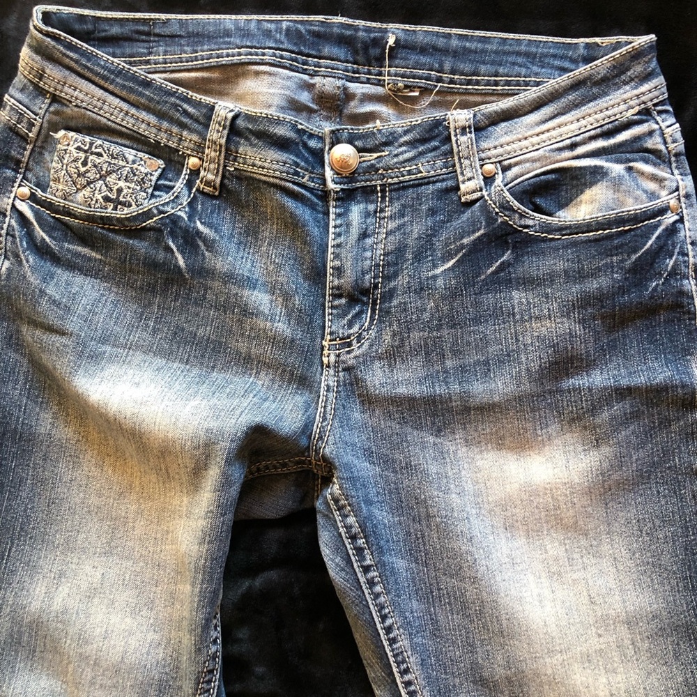 Women’s jeans